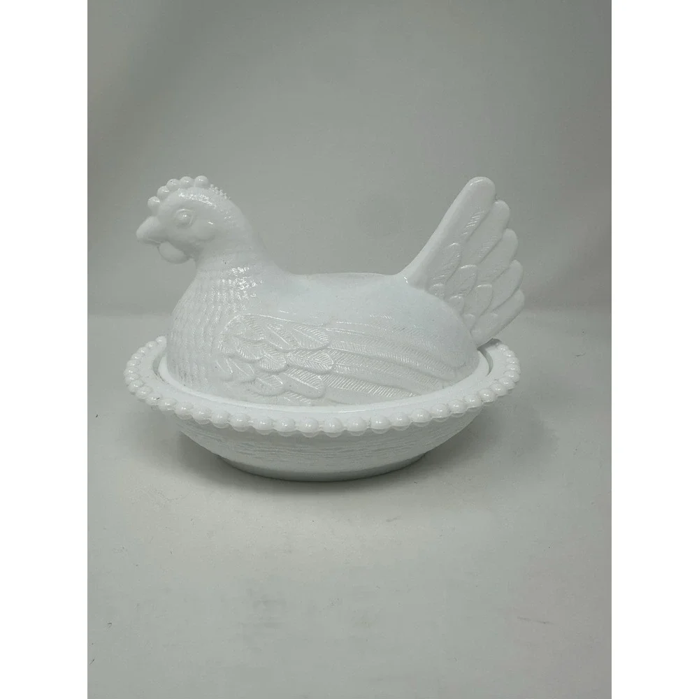 Indiana White Milk Glass RETICULATED Beaded Rim Hen On Nest - VHTF